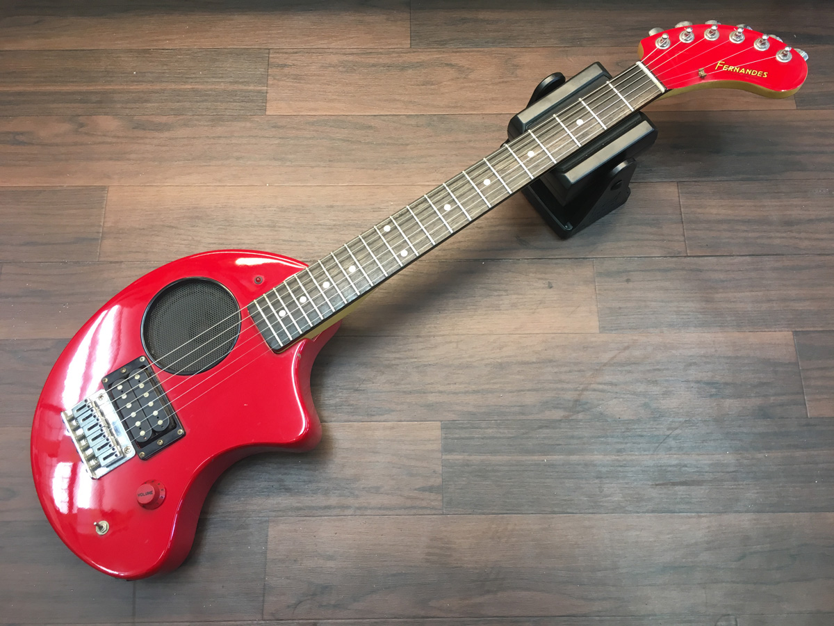 東京都墨田区のお客様より中古ギター「FERNANDES ZO-3 RED」を買取させていただきました。 - 神奈川県で中古楽器を高く売るならパプリカ買取